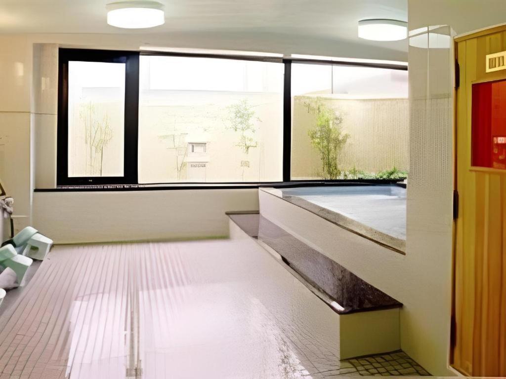 Hotel Yutaka Wing Izumisano Exteriör bild