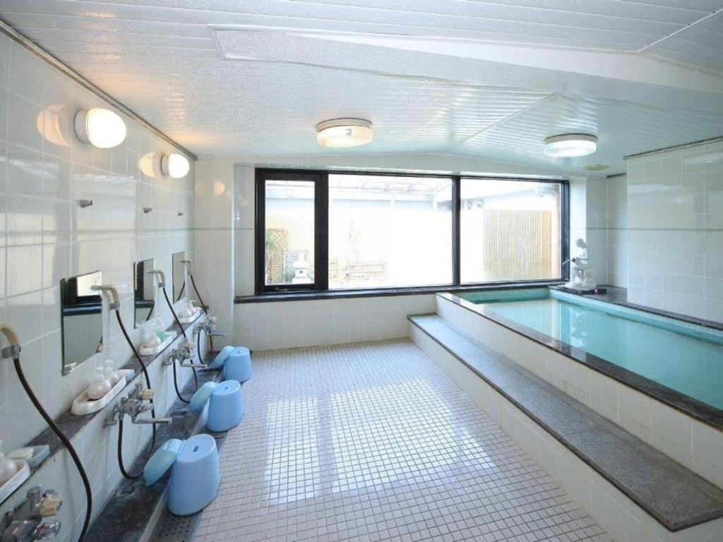 Hotel Yutaka Wing Izumisano Exteriör bild